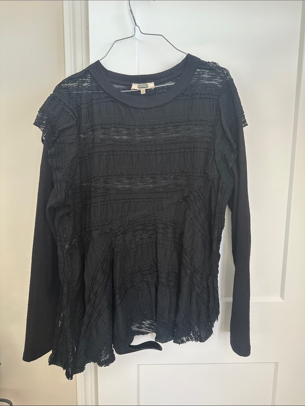 gimmicks by BKE Black Long-Sleeve Sheer Textured Top